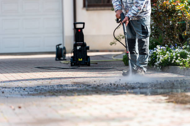 Best Deck Cleaning Services  in Mont Belvieu, TX